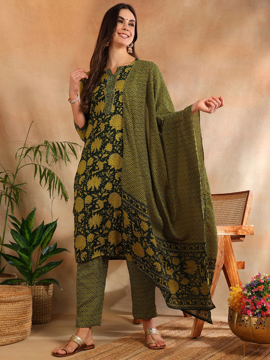 Ahika Women Green Rayon Blend Floral Printed Straight Kurta Trouser With Dupatta-VKSKD2257