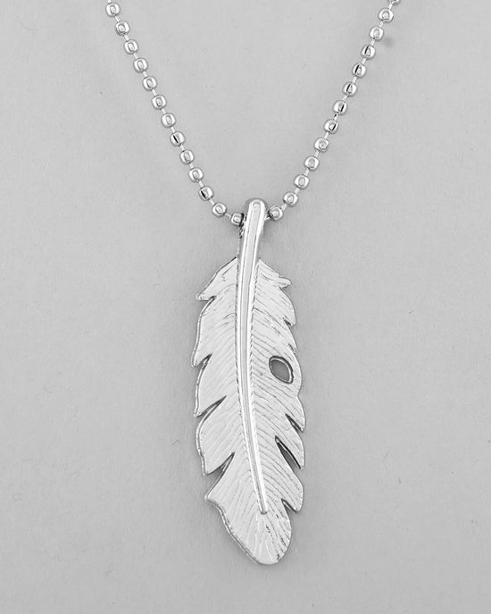 Silver Plated Men Chain With Leaf Shaped Pendent-VOJ399