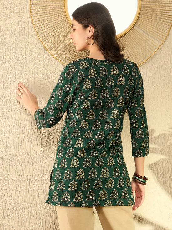 Ahika Women Green Cotton Blend Ethnic Motifs Printed Regular Tunic-VT1295