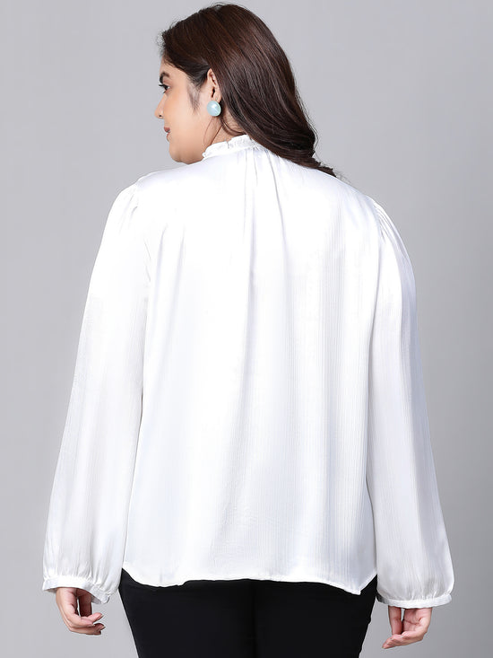 Women Plus Size  Soild White Round Neck Long Sleeve Top-W23104PBL002