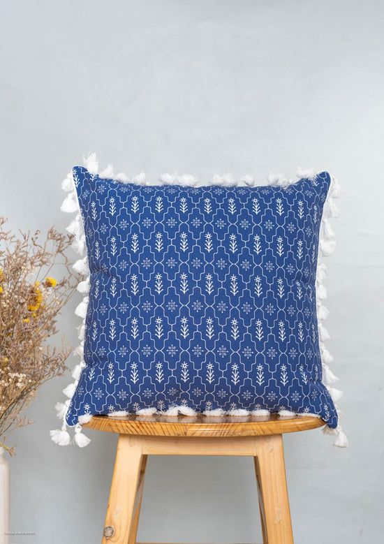 Meadows 100% cotton geometric cushion cover for sofa - Indigo - With tassel-240451014