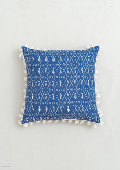 Meadows 100% cotton geometric cushion cover for sofa - Indigo - With tassel-240456014