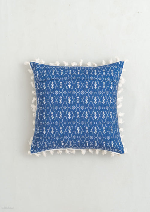 Meadows 100% cotton geometric cushion cover for sofa - Indigo - With tassel-240455014