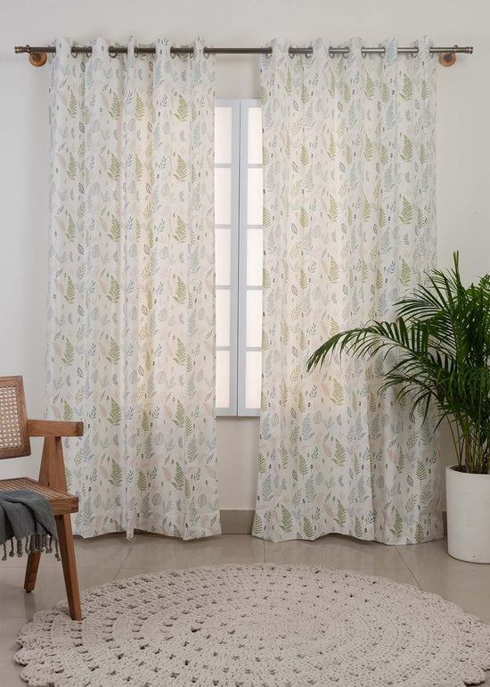 Rustling Leaves 100% cotton floral curtain for bed room - Room darkening - Green - Pack of 1-230421084