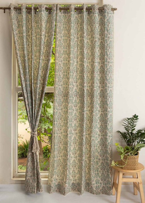 Spice Route 100% cotton geometric curtain for bed room - Room darkening - Multicolor - Pack of 1-230421091