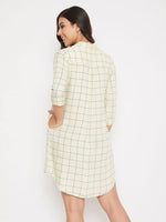 Clovia Classic Checks Short Night Dress in White - Rayon