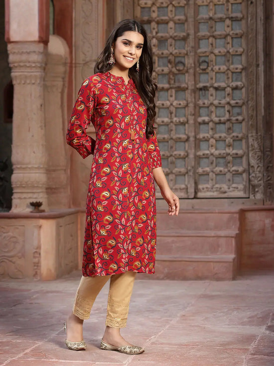 Juniper Women's Red Muslin Printed Straight Kurta