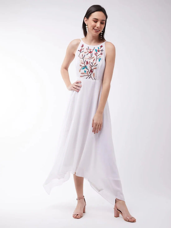 Back In My Arms Embroidered Maxi Dress Off-White