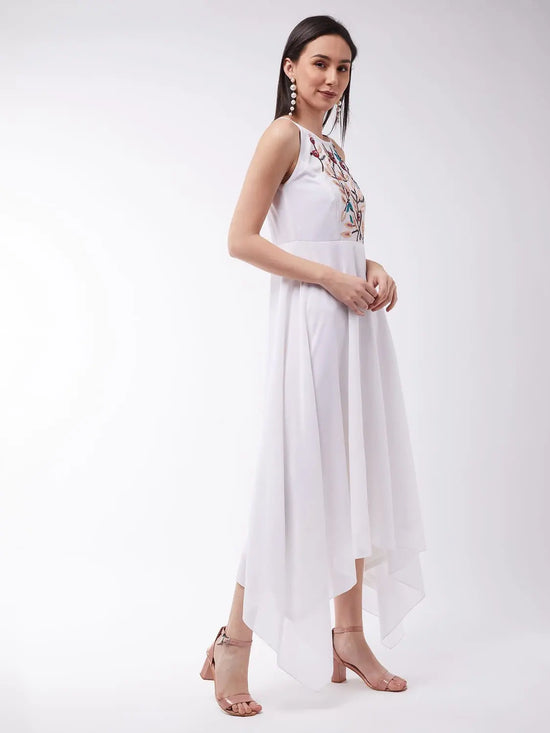 Back In My Arms Embroidered Maxi Dress Off-White