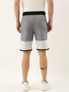 Men Solid Regular Fit Zipped Shorts