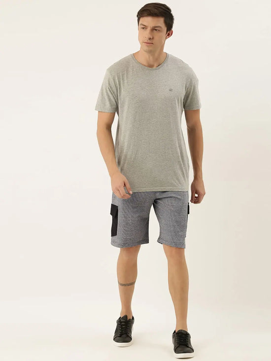 Men Solid Regular Fit Blackout Shorts