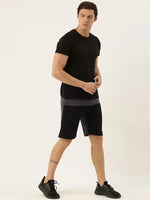 Men Solid Regular Fit Stud Shorts