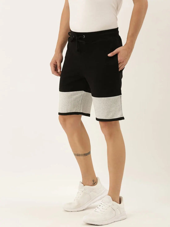 Men Solid Regular Fit Spring Shorts