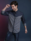 Campus Sutra Splash Berry Men Checkered Stylish New Trends Mandarin Casual Shirt