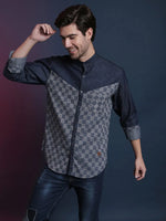 Campus Sutra Splash Berry Men Checkered Stylish New Trends Mandarin Casual Shirt