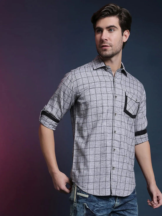 Campus Sutra Turbine Tree Men Full Sleeve Checkered Casual Shirt