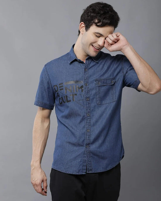 Yovish Men Regular Washed Casual Blue Shirt