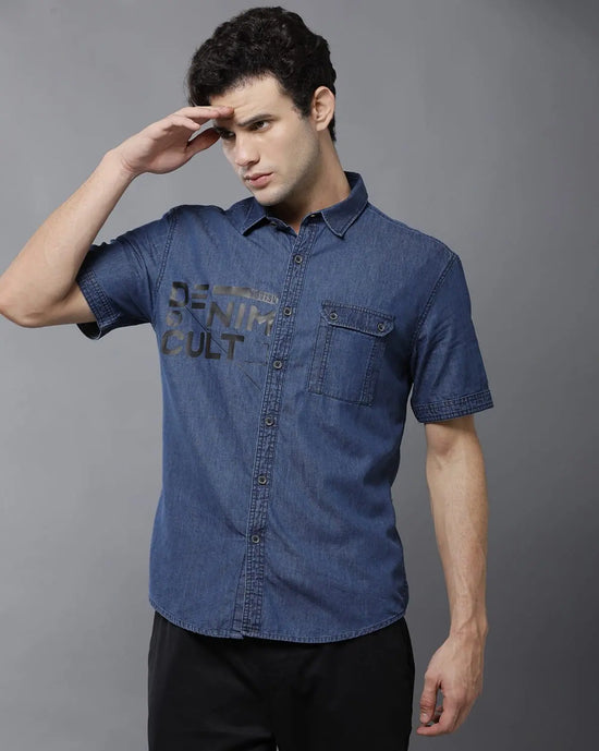 Yovish Men Regular Washed Casual Blue Shirt