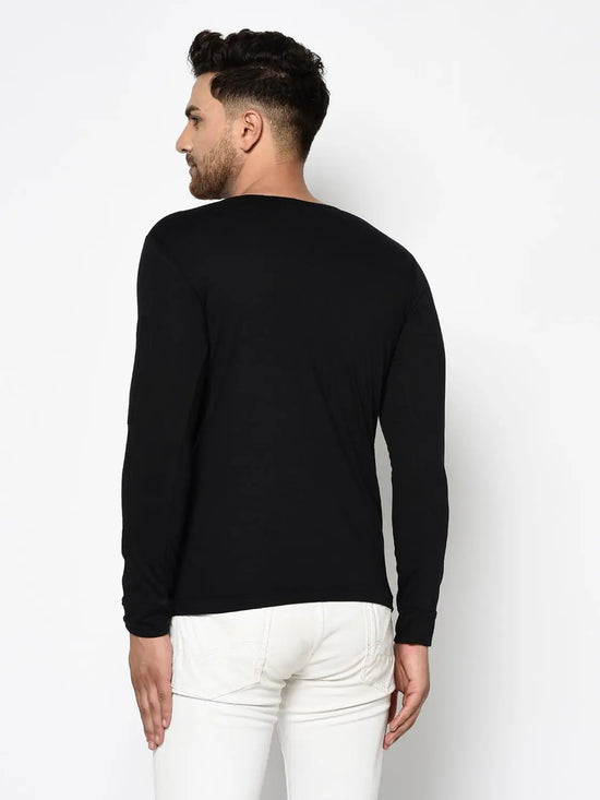 Men Black Round Neck T-Shirt