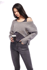 IZF Winter Back Slit Top