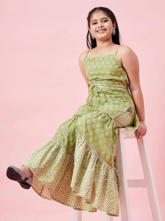 Girl's Elegant Printed Kurti Set Green