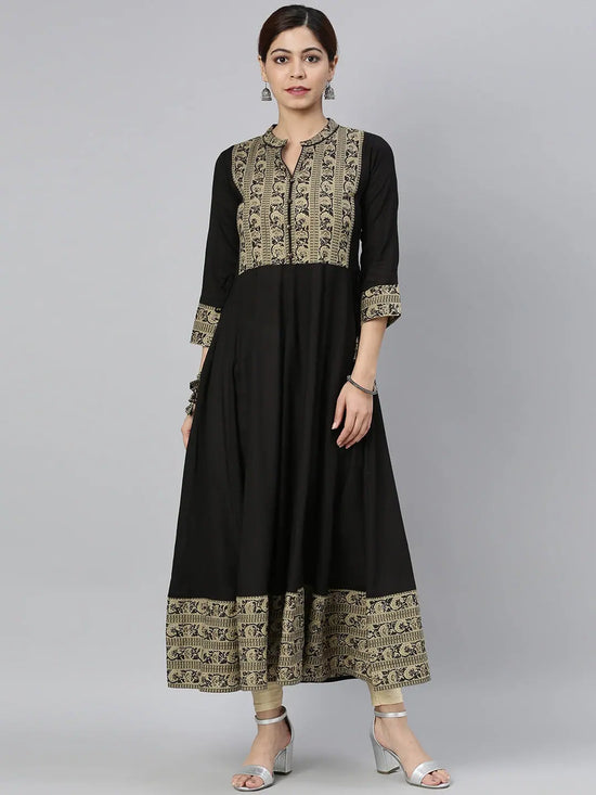 Ahika Women Black Beige Floral Printed Kurta