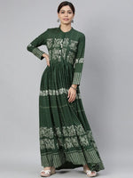 Ahika Women Olive Green Floral Printed Kurta