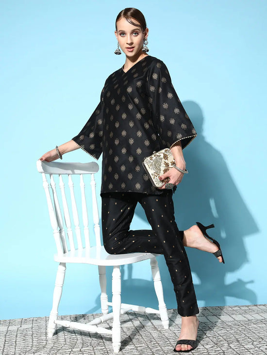 Women Black Cotton Silk Floral Foil Short Kurta