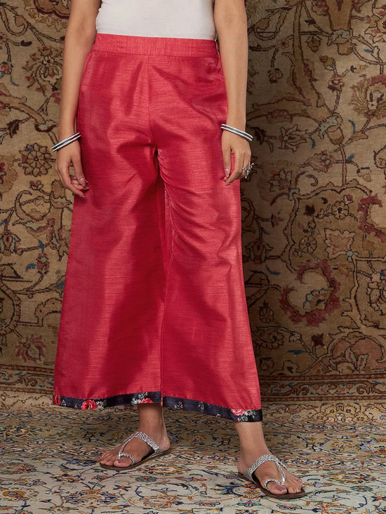 Women Navy Floral Velvet Kurta With Palazzo Pants