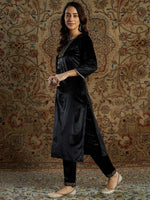 Women Black Velvet Zari Kurta With Pencil Pants