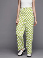 Women Green Chequerboard Print Twill Straight Pants