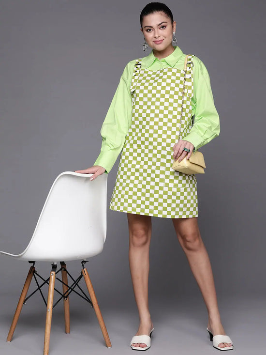 Women Green Chequerboard Twill Pinafore