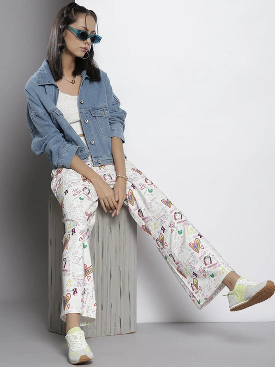 Women White Text Print Straight Pants