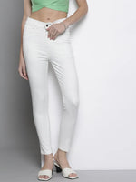 Women White Stretchable Twill Skinny Jeans