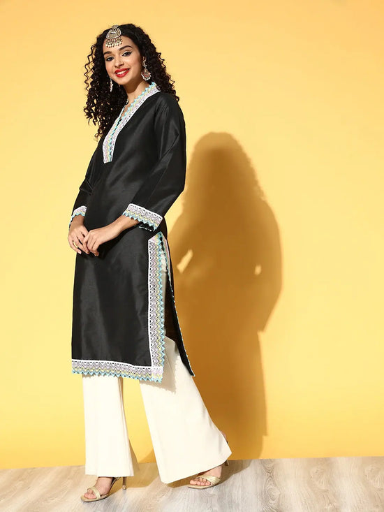 Women Black Contrast Lace Detail Straight Kurta