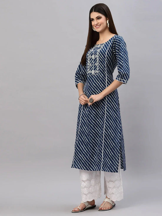 Women's Lehariya Printed Cotton Straight Kurta-TULUBLUE-S