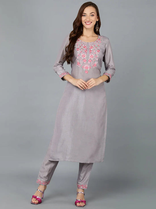 Ahika Women Silk Blend Embroidered Kurta With-VKSET1405A_XS