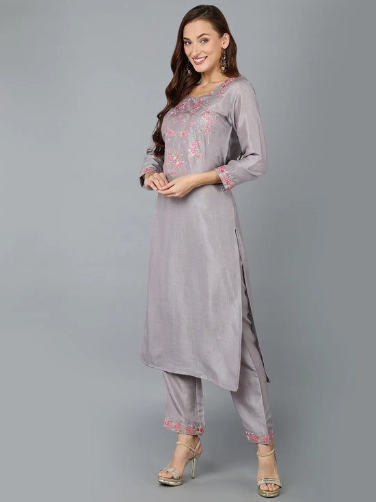 Ahika Women Silk Blend Embroidered Kurta With-VKSET1407A_XS