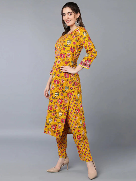 Cotton Blend Yellow Floral Printed Straight Kurta