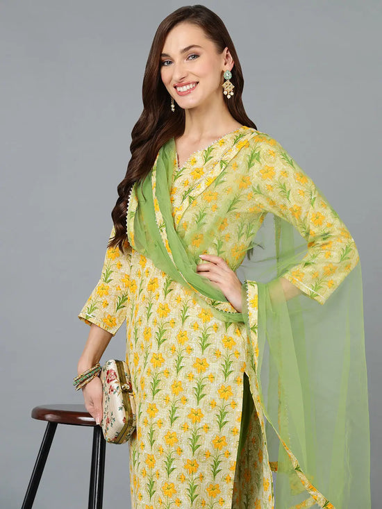 Yellow Green Cotton Blend Floral Printed Straight