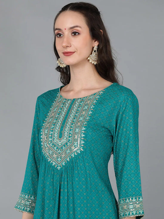 Ahika Women Viscose Rayon Yoke Design Kurta-VKSKD1662_S