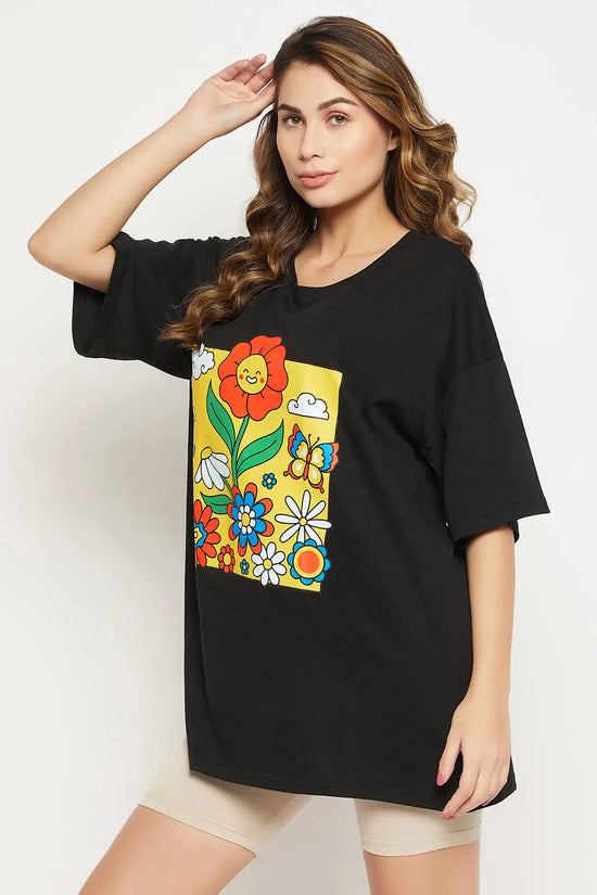 Graphic Print Oversized T-shirt in Black - 100% Cotton