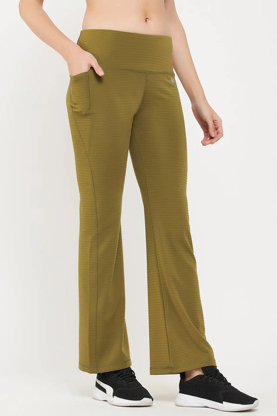 Comfort-Fit High Waist Flared Yoga Pants in Olive Green with Side Pocket