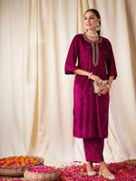 Women Fuchsia Velvet Straight Kurta-SHKUR00303XS