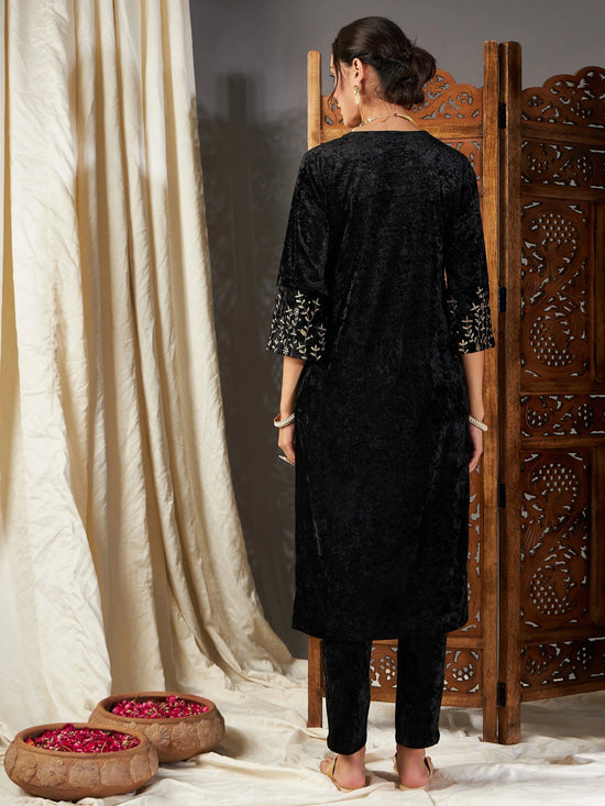 Women Black Velvet Sleeve Embroidered Straight Kurta