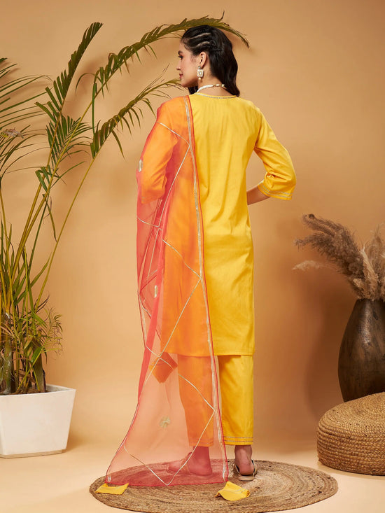 Women Yellow Kurta Set With Rust Organza Dupatta