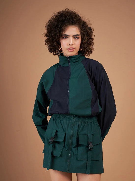 Women Color Blocked Standard Green Full Sleeve Jacket