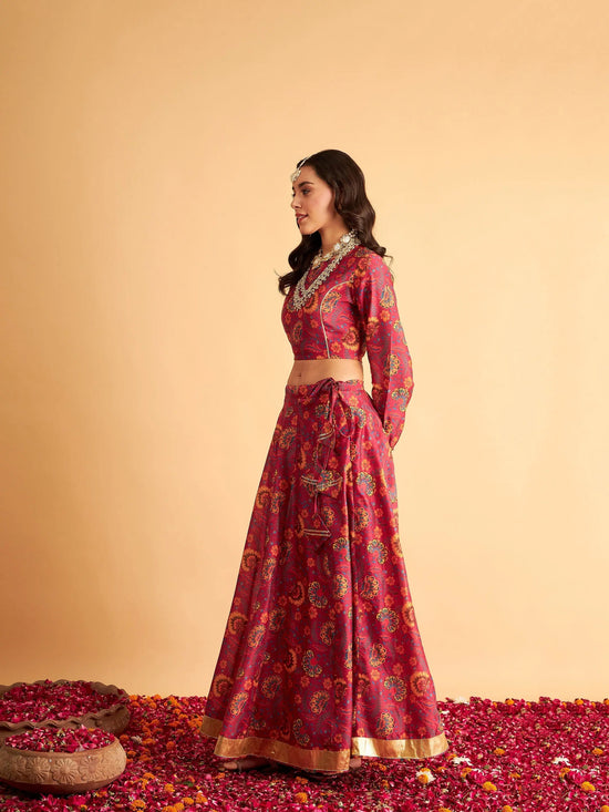 Women Fuchsia Floral Anarkali Side Tussle Skirt With Crop Top