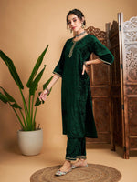 Women Emerald Green Velvet Contrast Piping Kurta With Pants