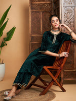 Women Emerald Green Velvet Contrast Piping Straight Kurta